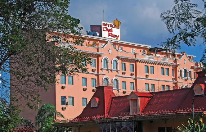 hotel del rey